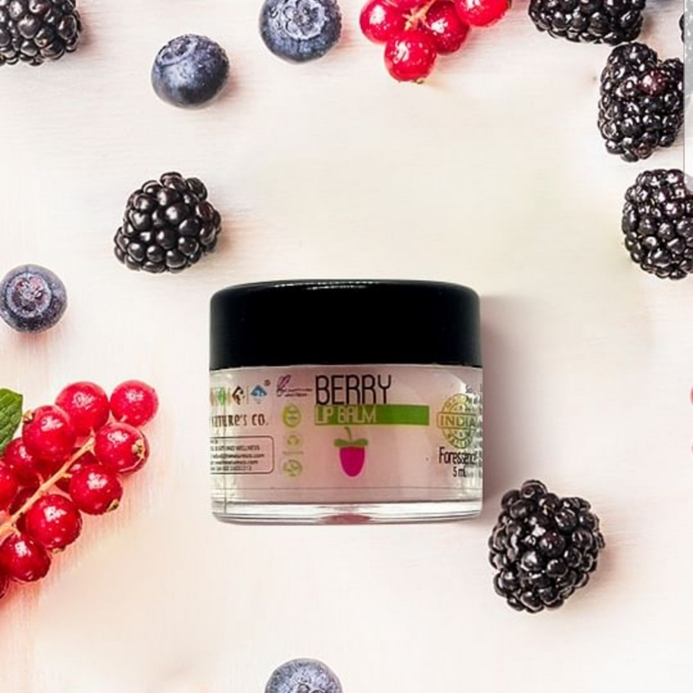 Lip scrub and lip balm combo - Picture 1 of 2
